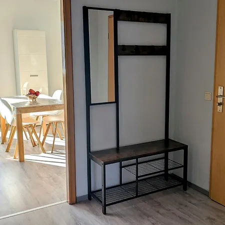 شقة Schoene 2-zi-wohnung Am Tor Zu Stadt Und *