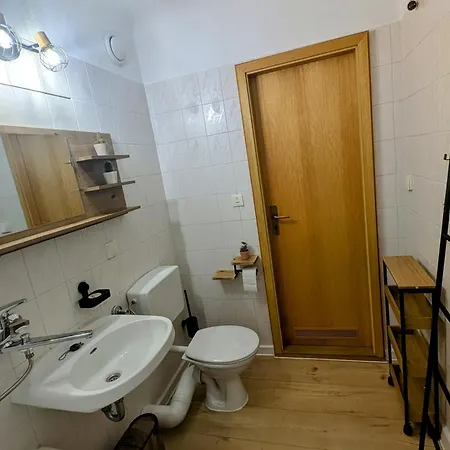 شقة Schoene 2-zi-wohnung Am Tor Zu Stadt Und *