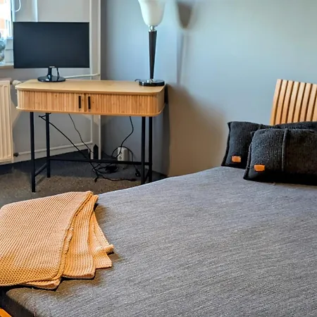 شقة Schoene 2-zi-wohnung Am Tor Zu Stadt Und